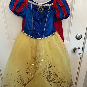 Authentic Disney store Snow White dress costume